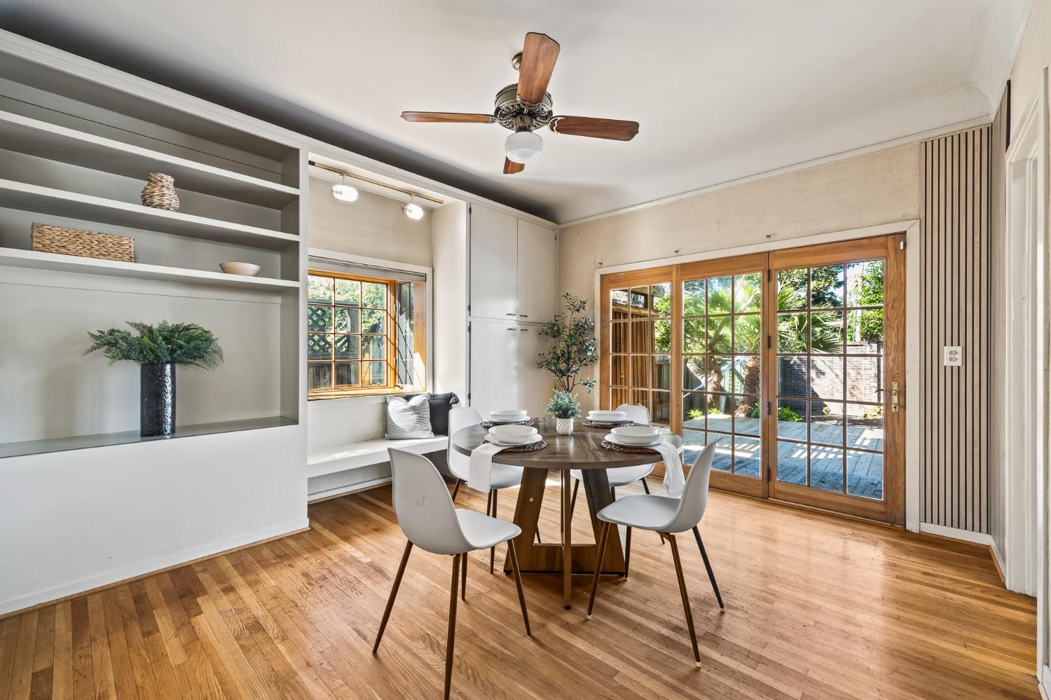 1735 N Hunter Ave, Stockton, CA 95204