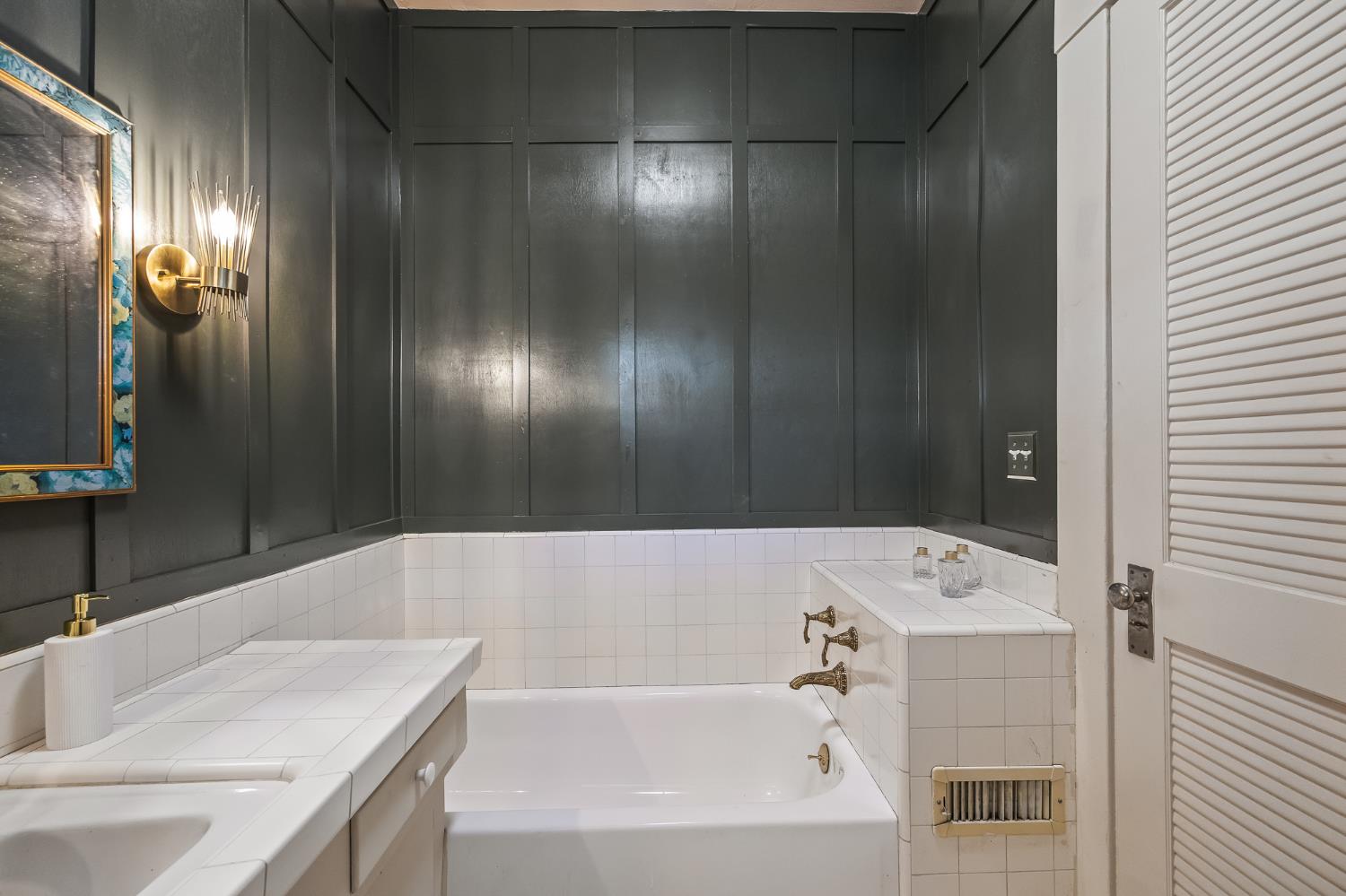 1735 N Hunter Ave, Stockton, CA 95204