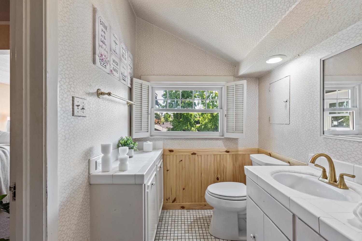 1735 N Hunter Ave, Stockton, CA 95204