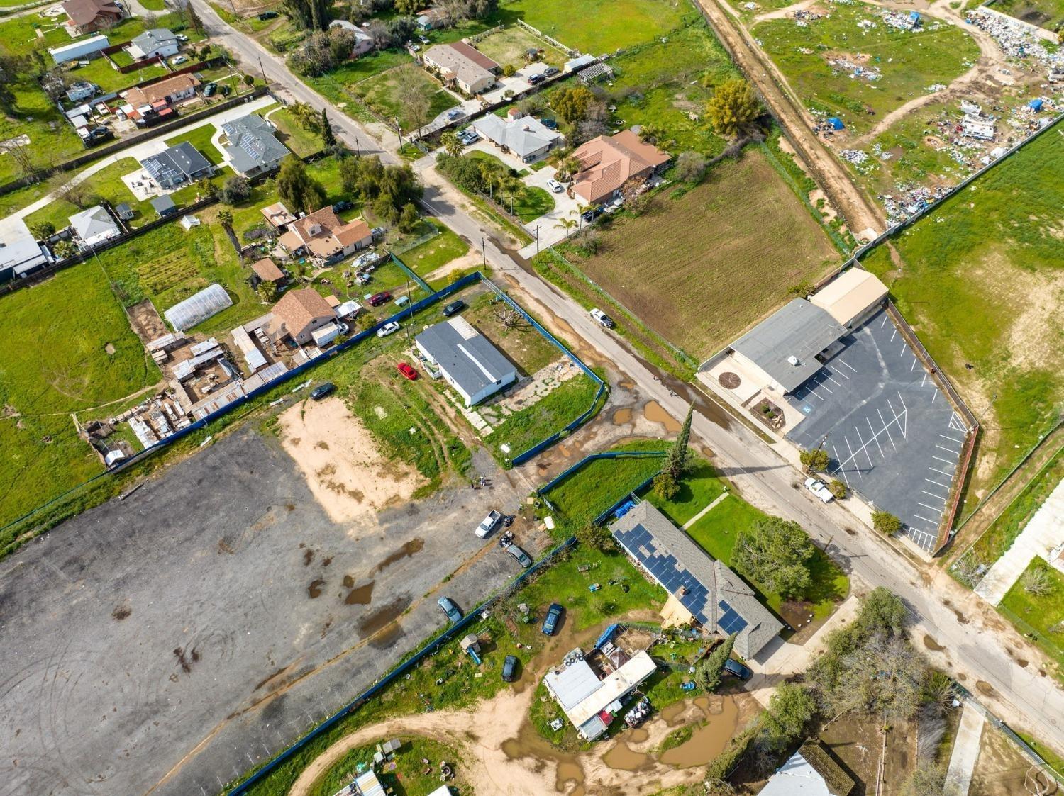 3253 W Princeton Ave, Fresno, CA 93722