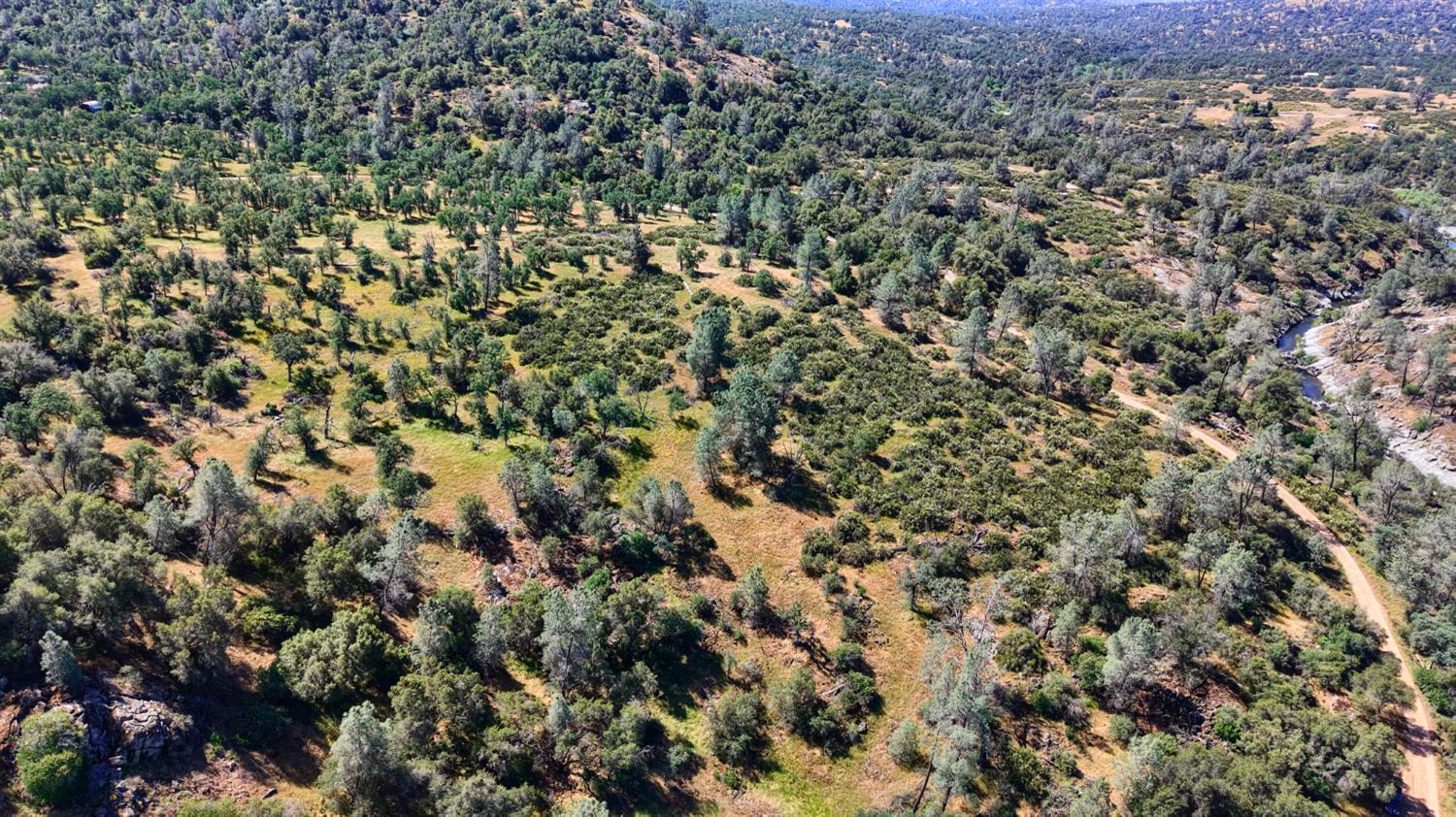 80 Polk Ranch Rd, Coarsegold, CA 93614