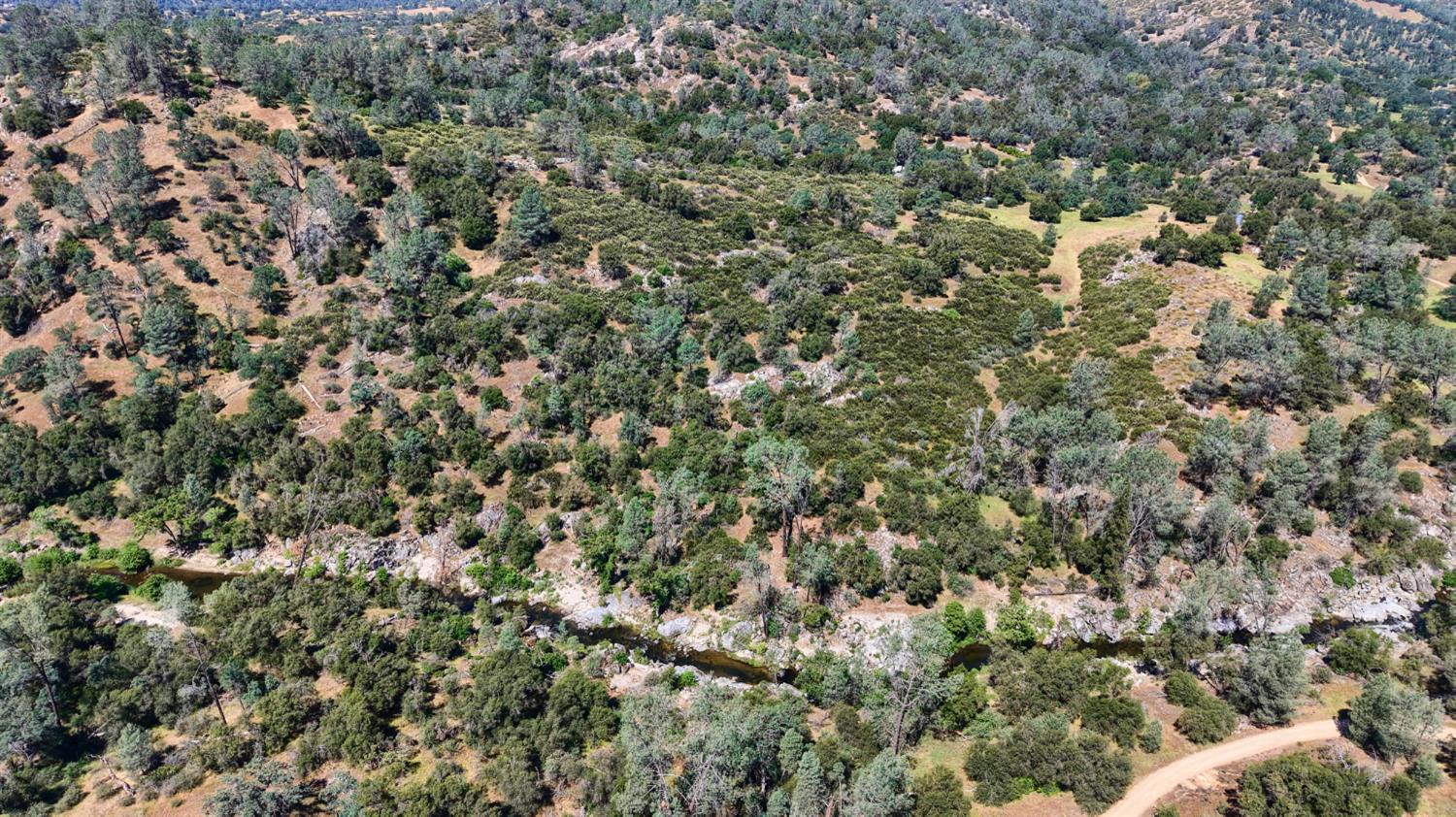 80 Polk Ranch Rd, Coarsegold, CA 93614