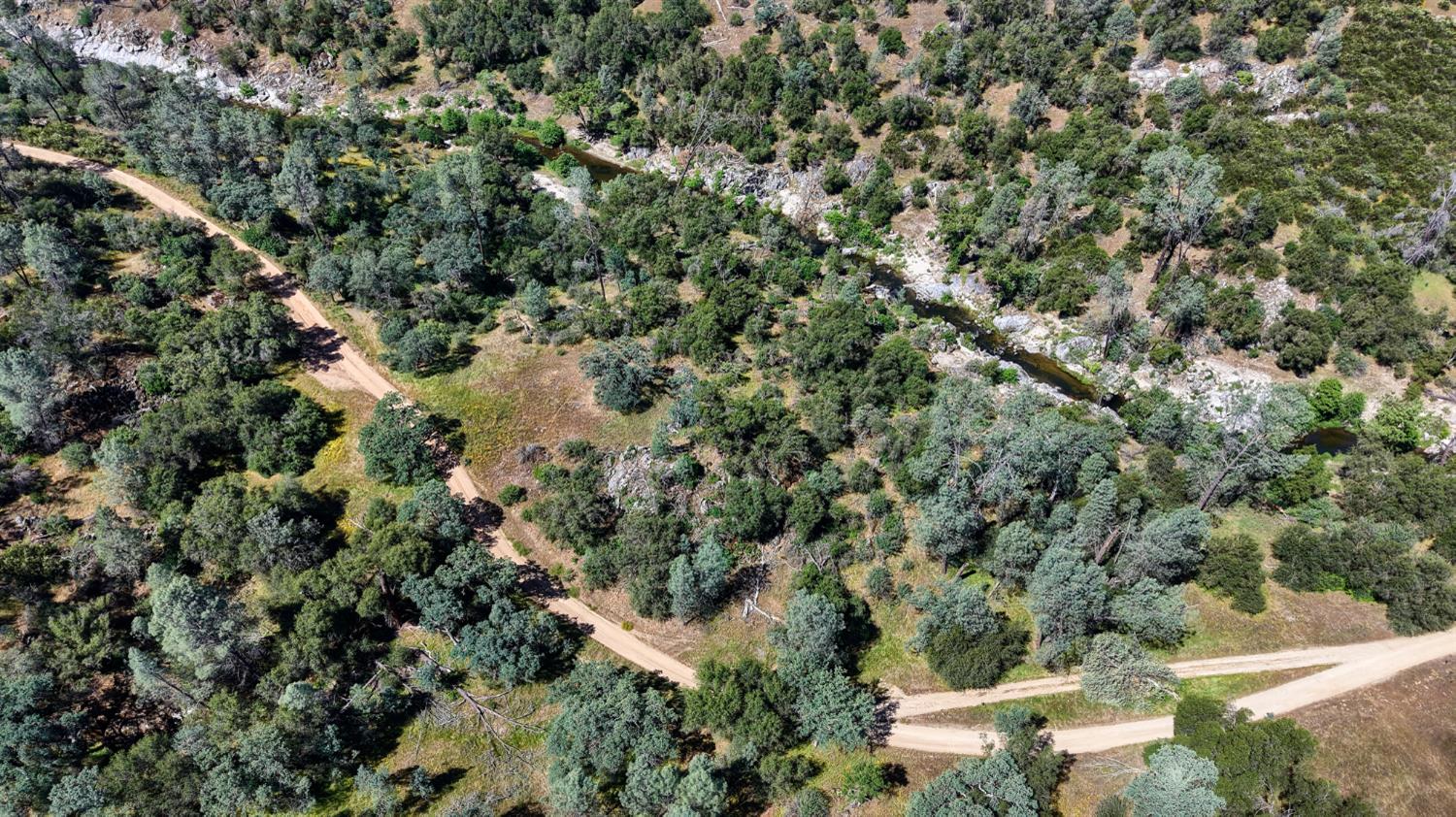 80 Polk Ranch Rd, Coarsegold, CA 93614