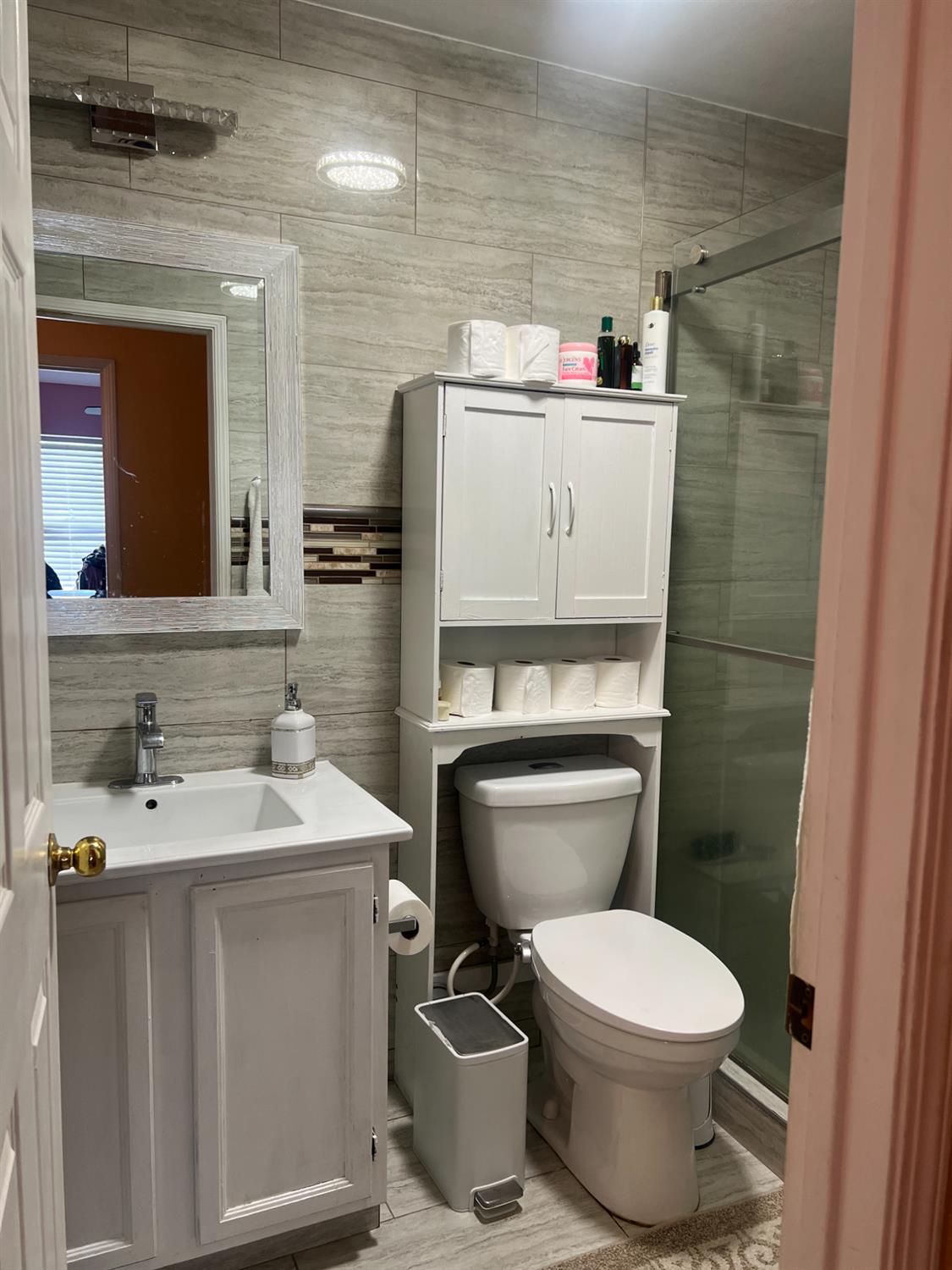 5596 W Pinedale Ave, Fresno, CA 93722