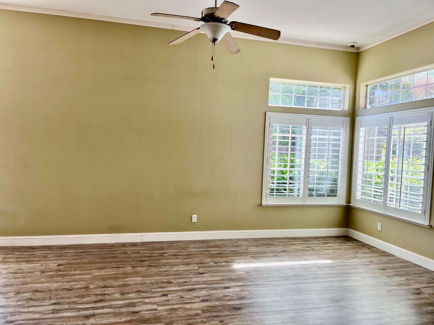 4752 W Fremont, Fresno, CA 93722