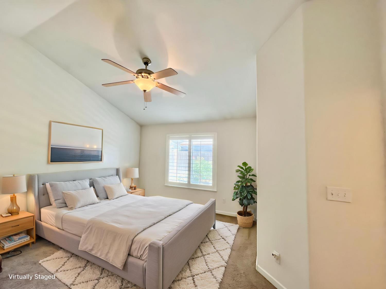 4752 W Fremont, Fresno, CA 93722