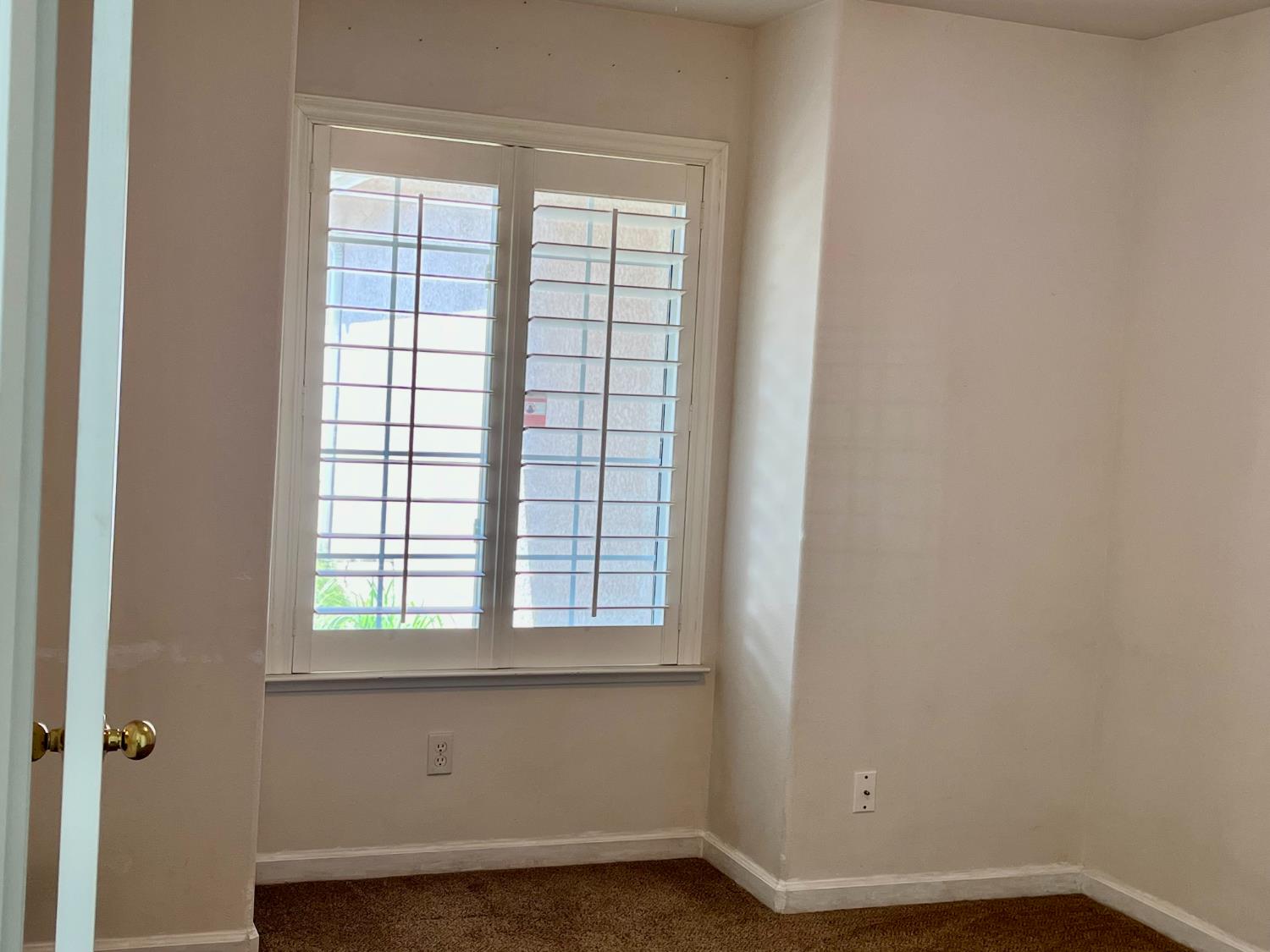 4752 W Fremont, Fresno, CA 93722