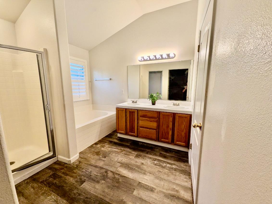 4752 W Fremont, Fresno, CA 93722