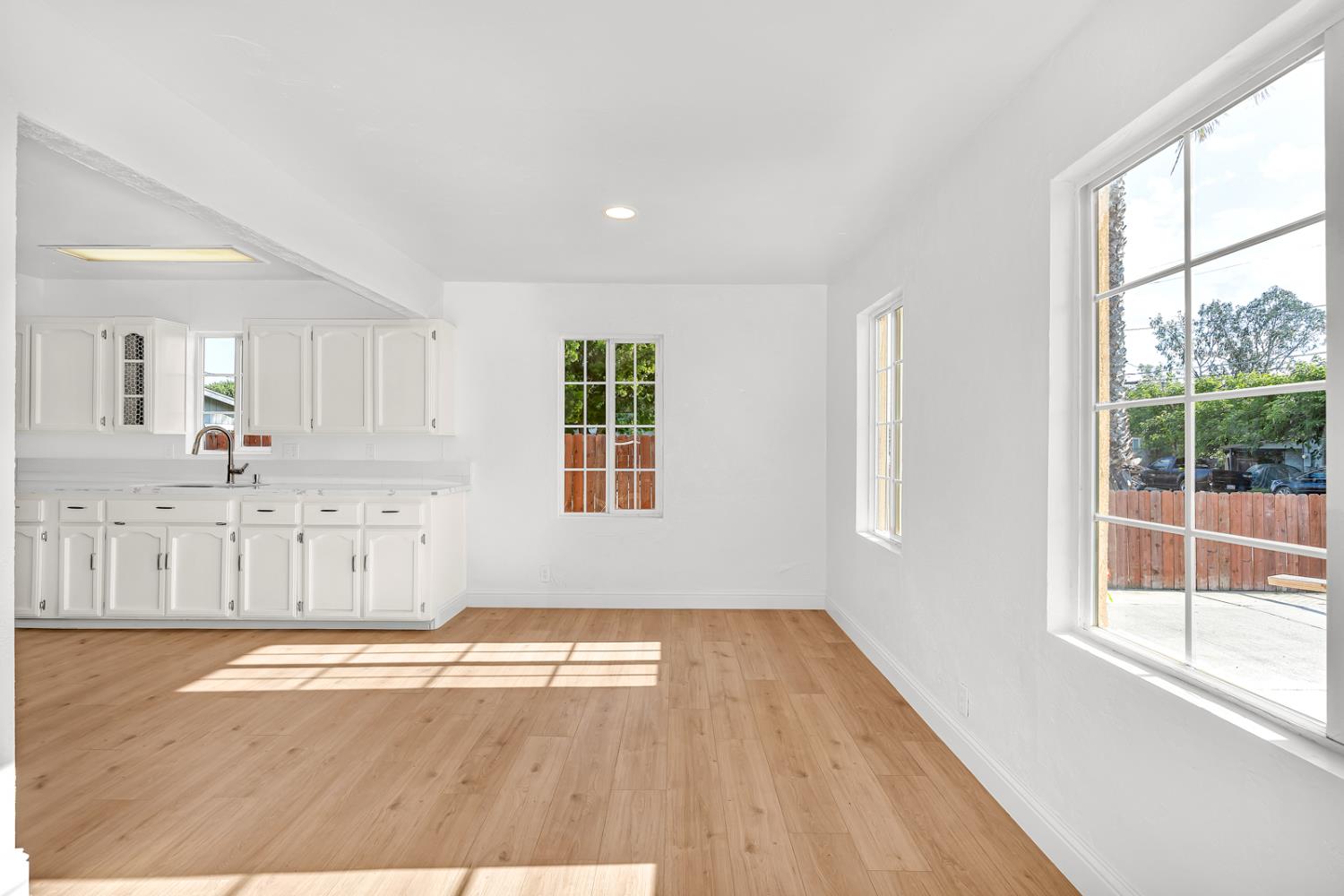 651 Olive, Hanford, CA 93230