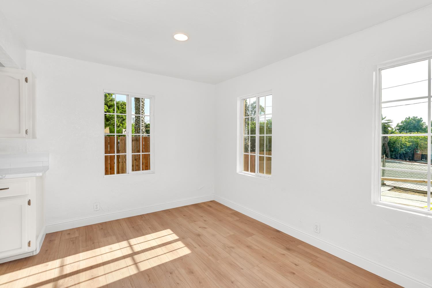 651 Olive, Hanford, CA 93230