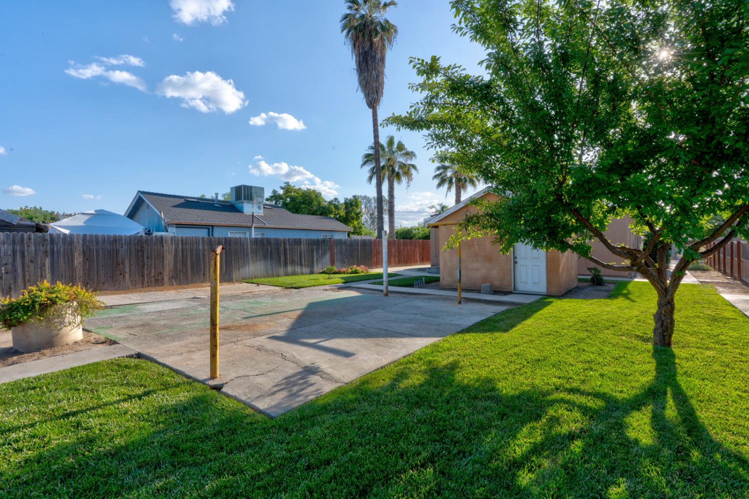 651 Olive, Hanford, CA 93230