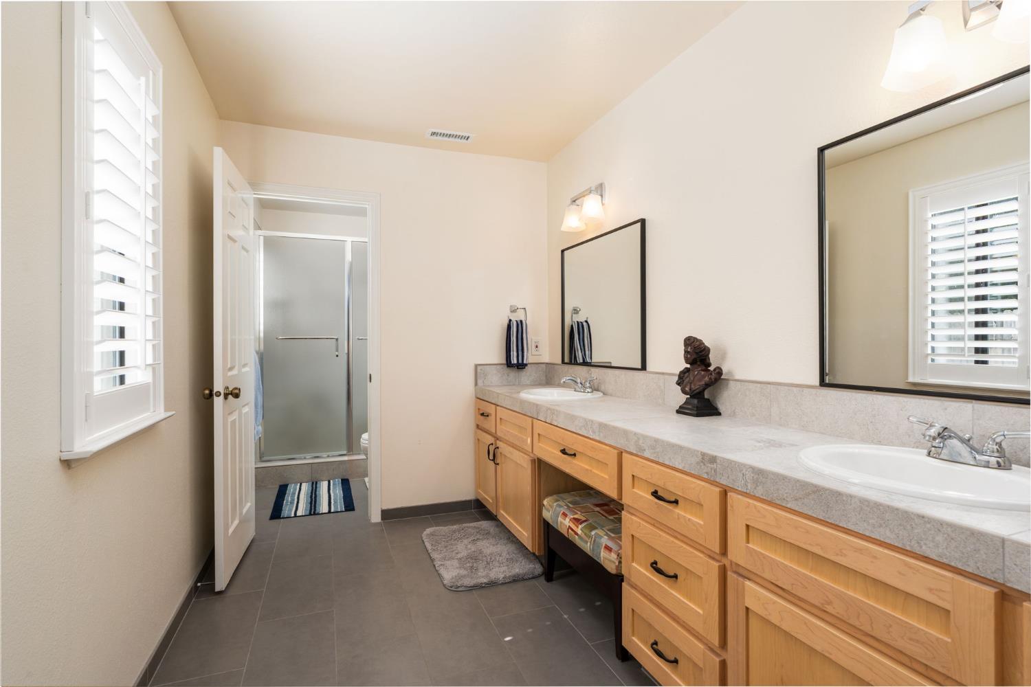 7311 W Rialto Ave, Fresno, CA 93723