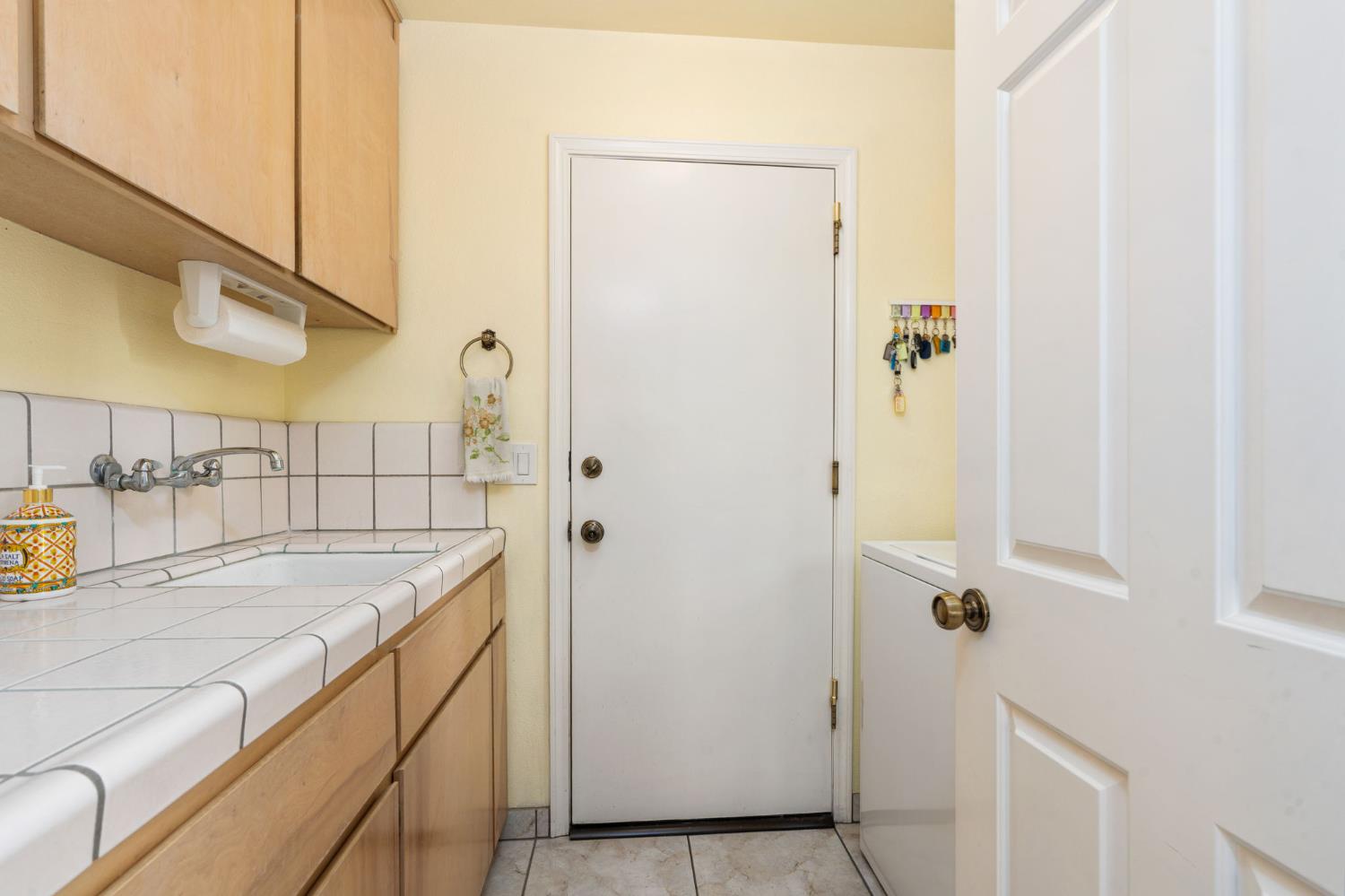 7311 W Rialto Ave, Fresno, CA 93723