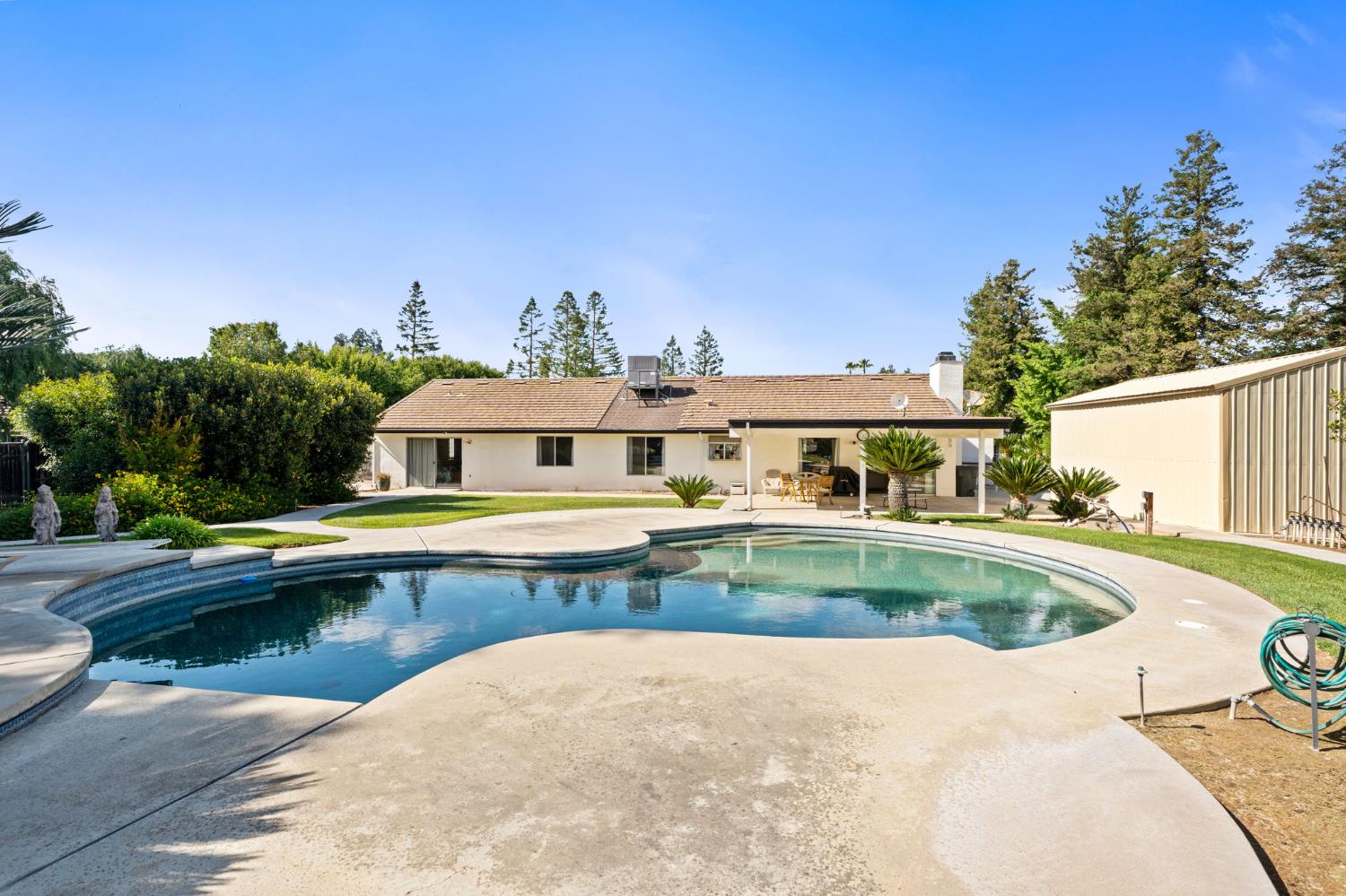 7311 W Rialto Ave, Fresno, CA 93723