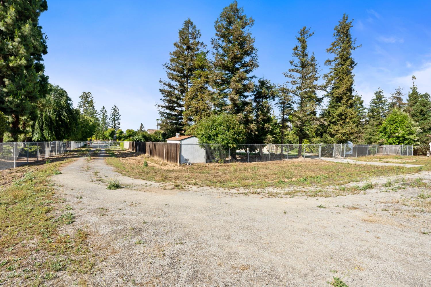 7311 W Rialto Ave, Fresno, CA 93723