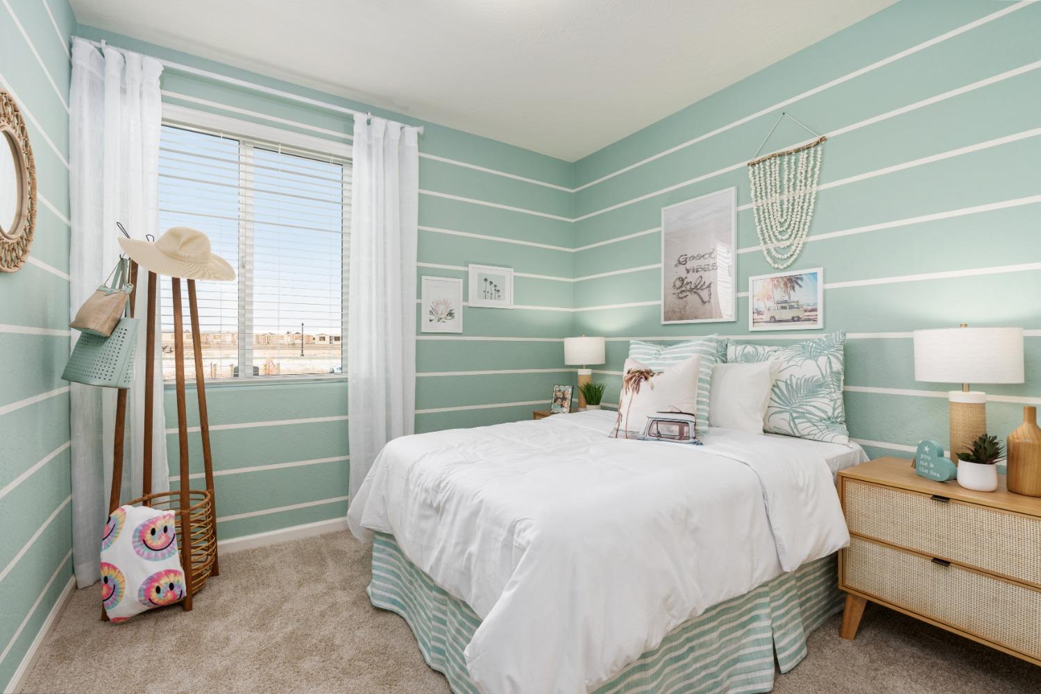 6820 E Carmen Ave, Fresno, CA 93727