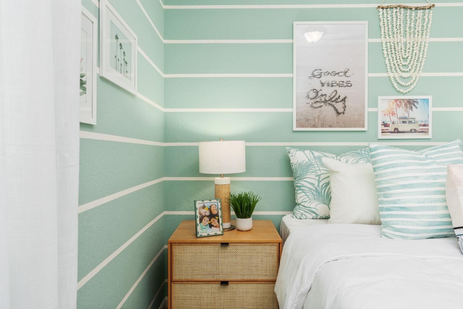 6820 E Carmen Ave, Fresno, CA 93727