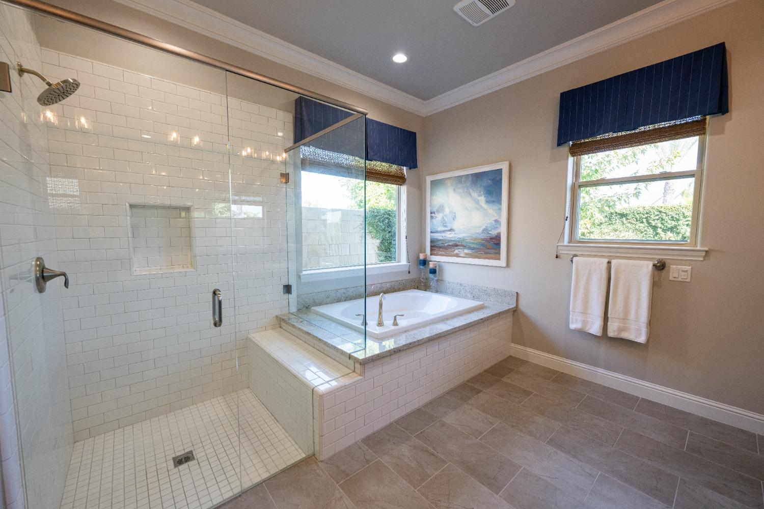 11854 N Champions Dr, Fresno, CA 93730