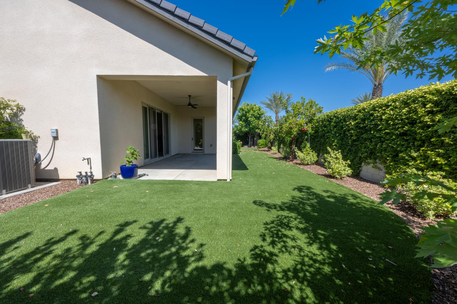 11854 N Champions Dr, Fresno, CA 93730