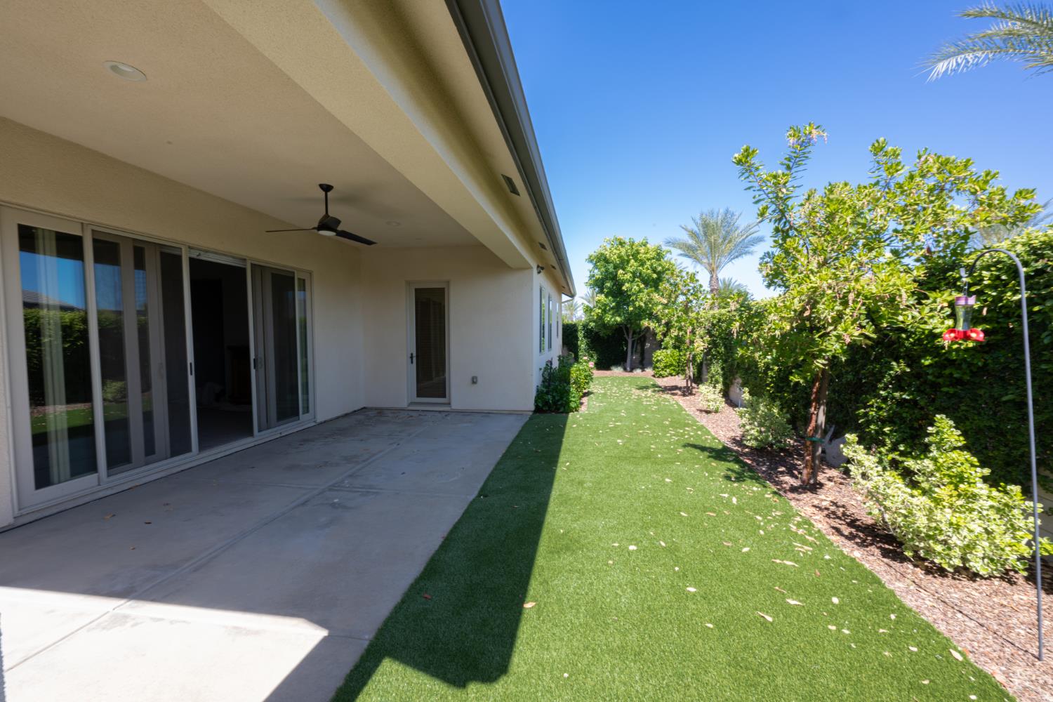 11854 N Champions Dr, Fresno, CA 93730