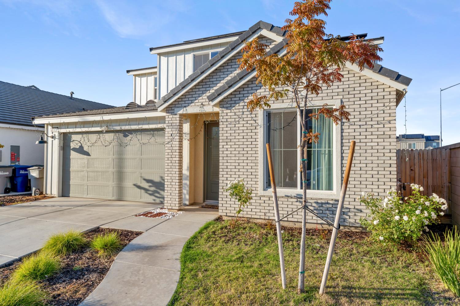 7020 W Holland Ave, Fresno, CA 93723