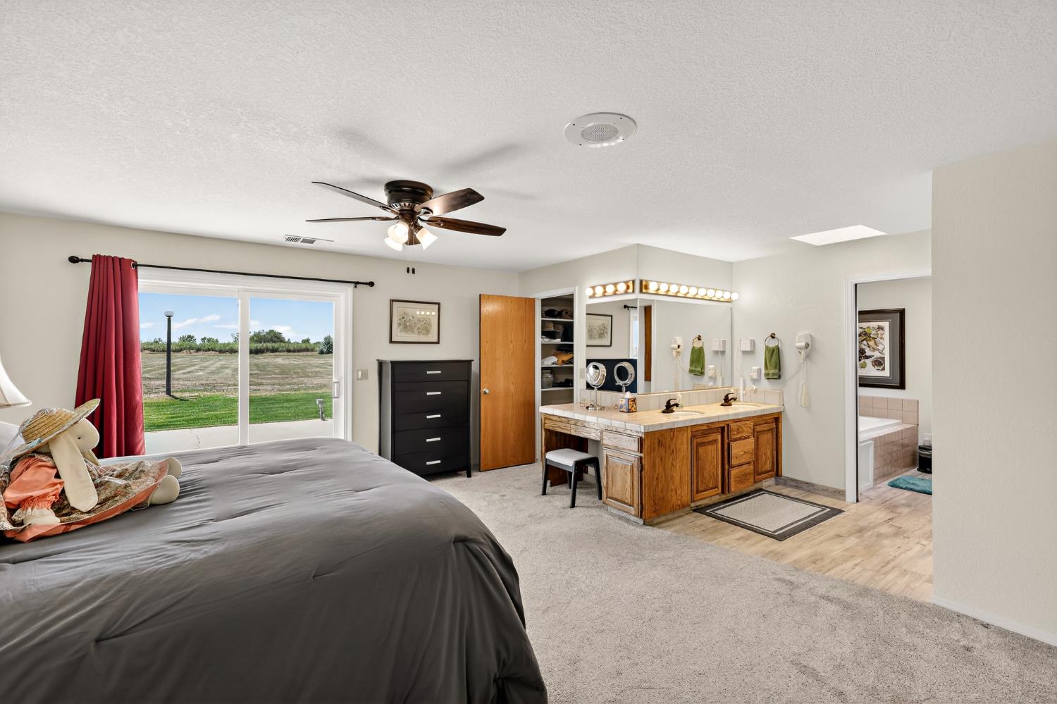 15396 Avenue 23 1/2, Chowchilla, CA 93610