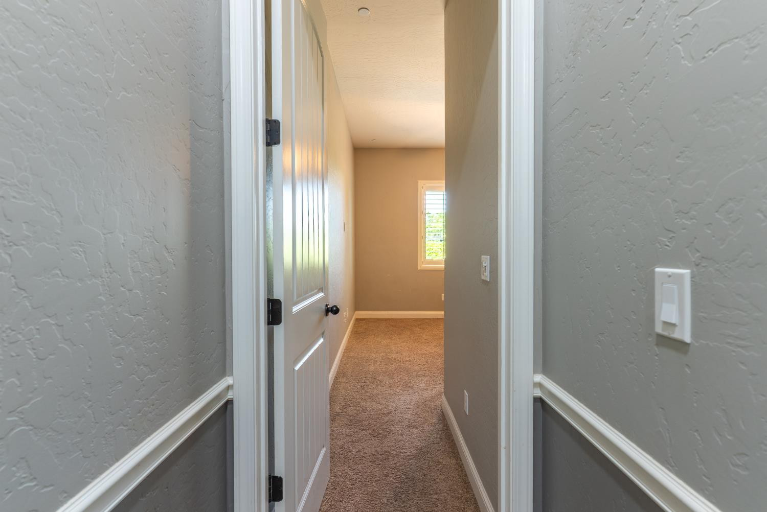 6708 W Alluvial Ave, Fresno, CA 93722