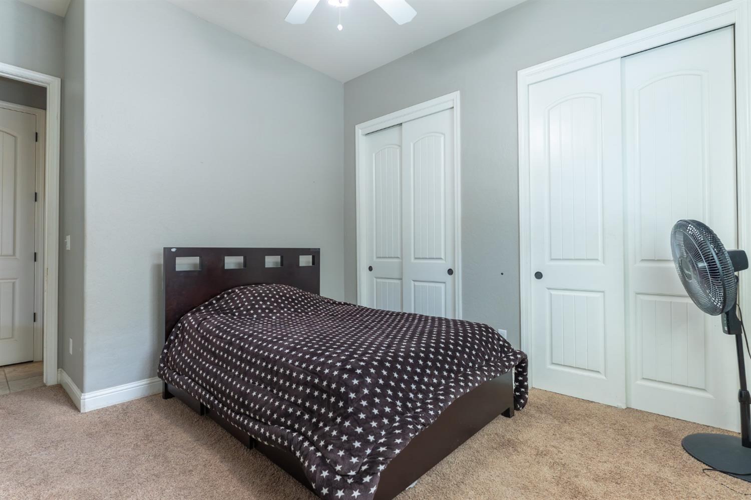 6708 W Alluvial Ave, Fresno, CA 93722