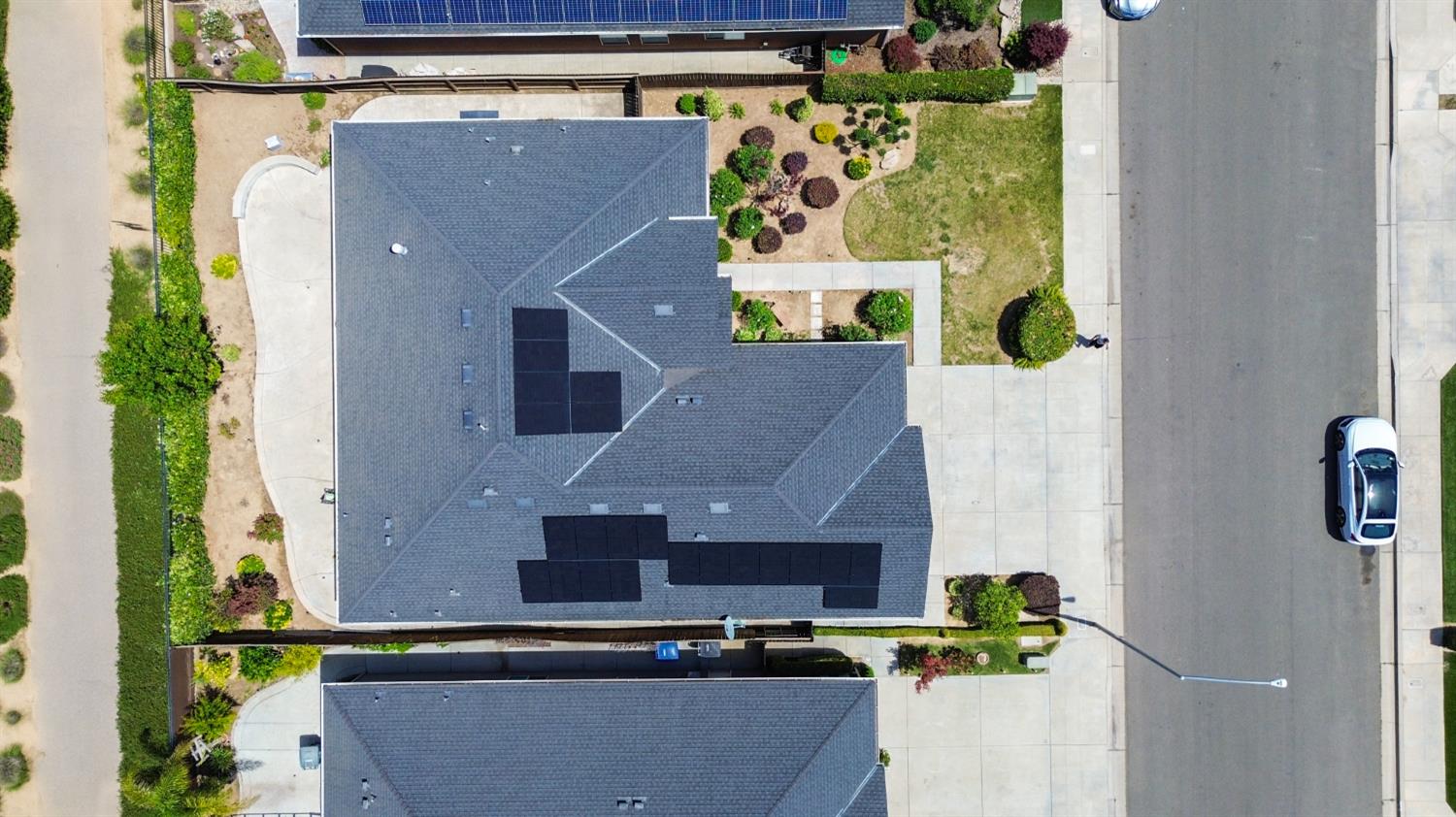 6708 W Alluvial Ave, Fresno, CA 93722