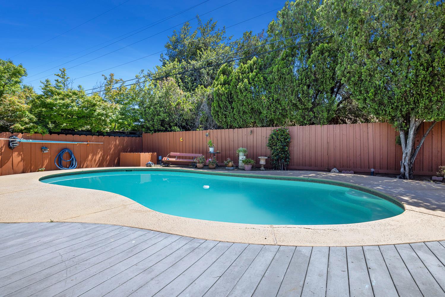 3458 E Lansing Way, Fresno, CA 93726