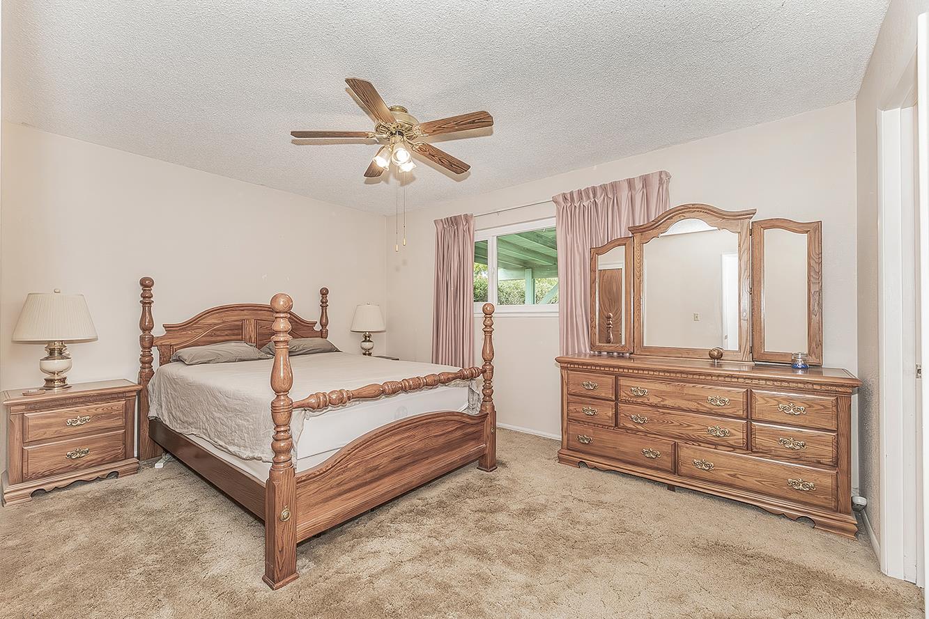 1350 Mill St, Selma, CA 93662