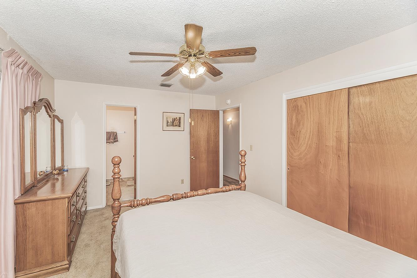 1350 Mill St, Selma, CA 93662