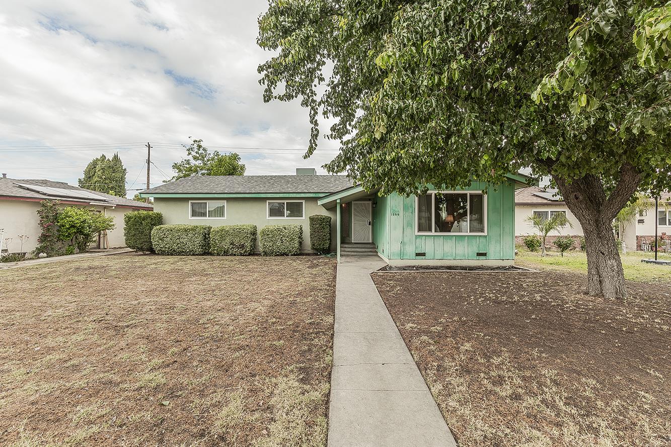 1350 Mill St, Selma, CA 93662