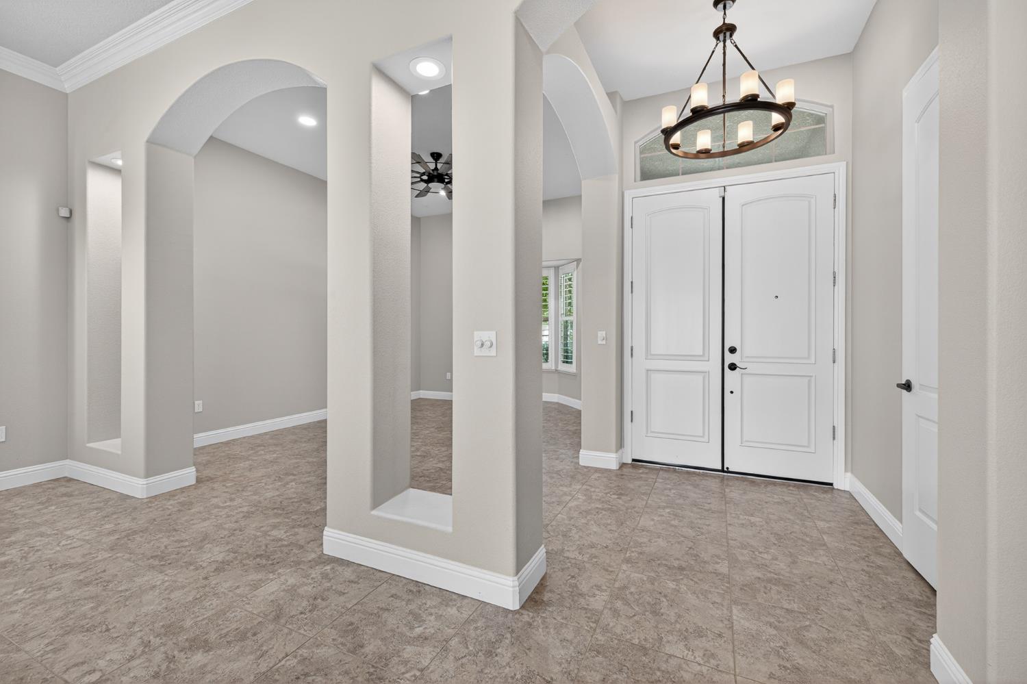 2883 22nd Ct, Kingsburg, CA 93631
