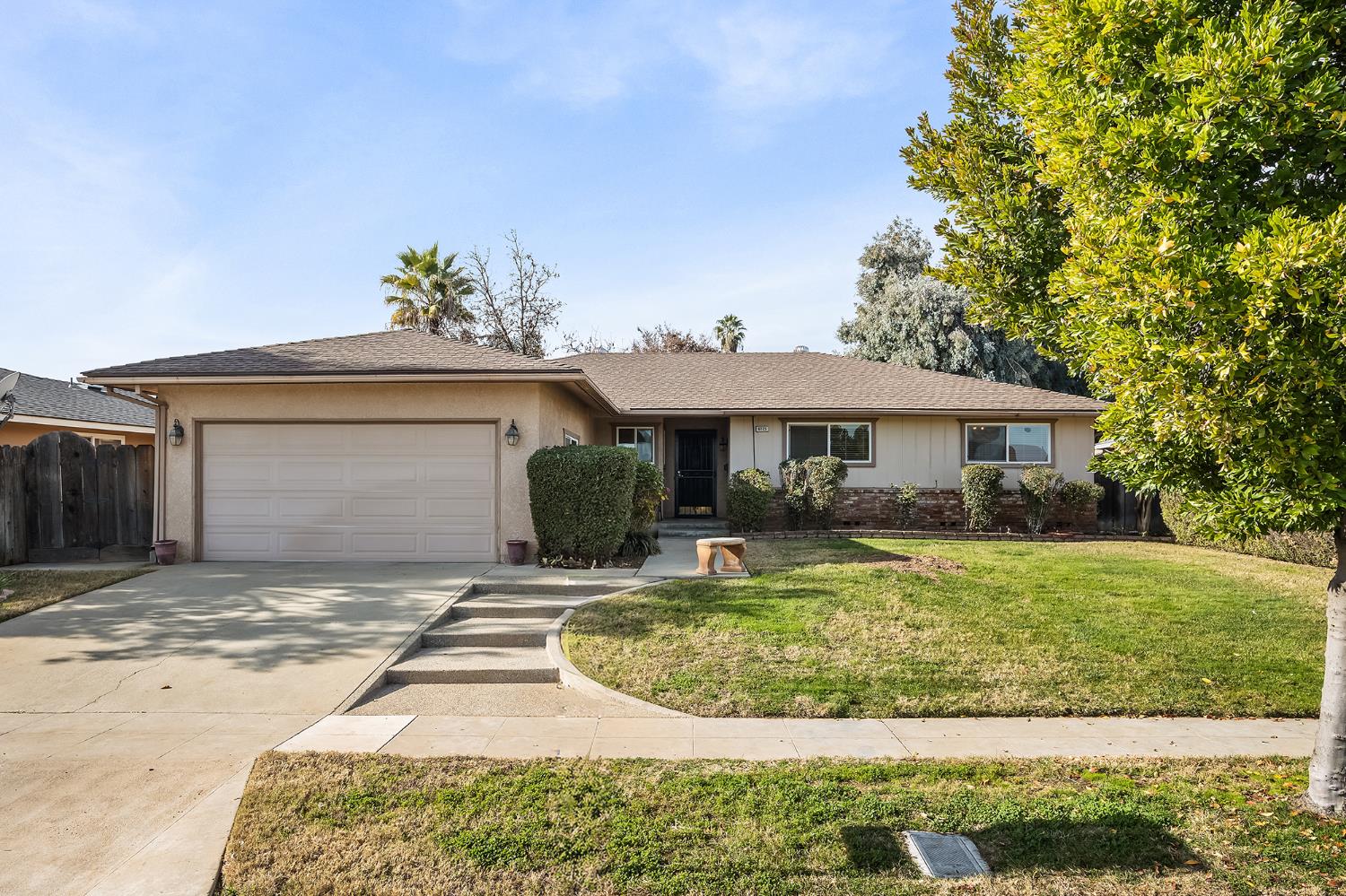 6725 N Baird, Fresno, CA 93710