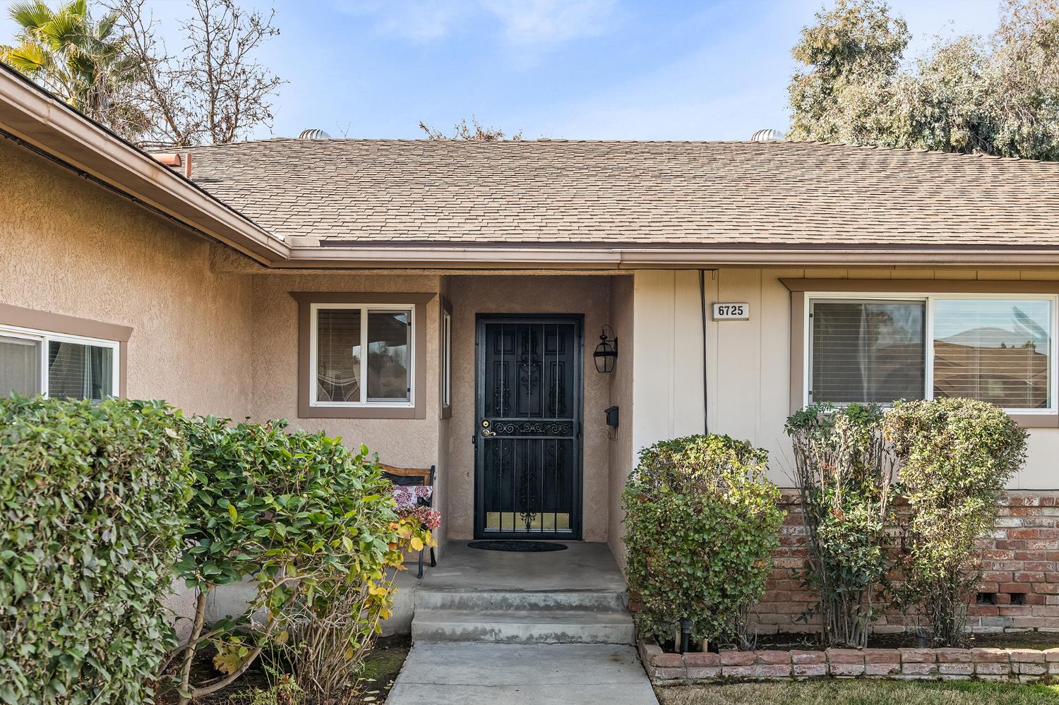 6725 N Baird, Fresno, CA 93710