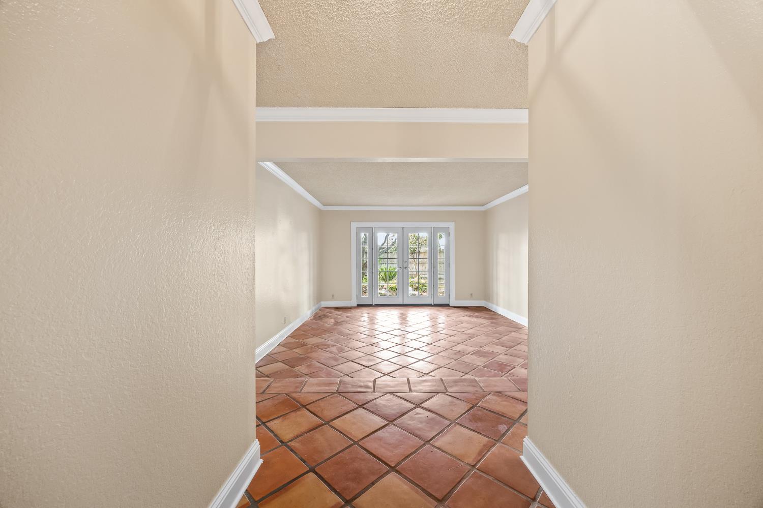 6725 N Baird, Fresno, CA 93710