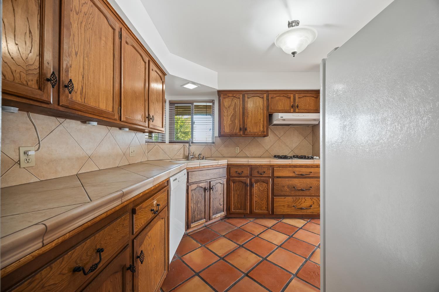 6725 N Baird, Fresno, CA 93710