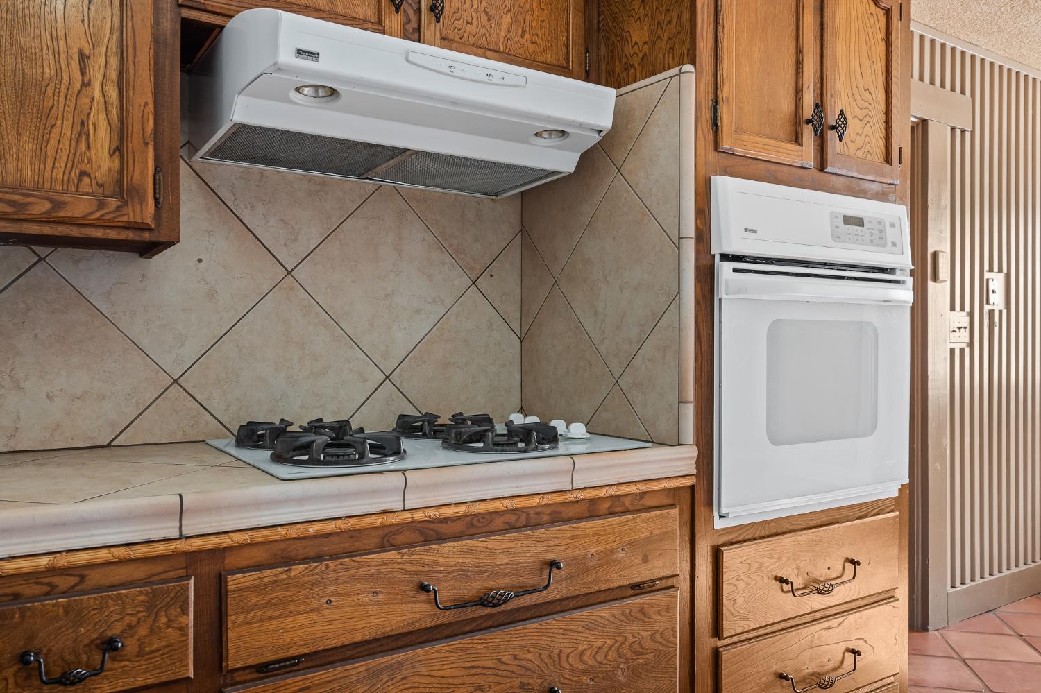 6725 N Baird, Fresno, CA 93710