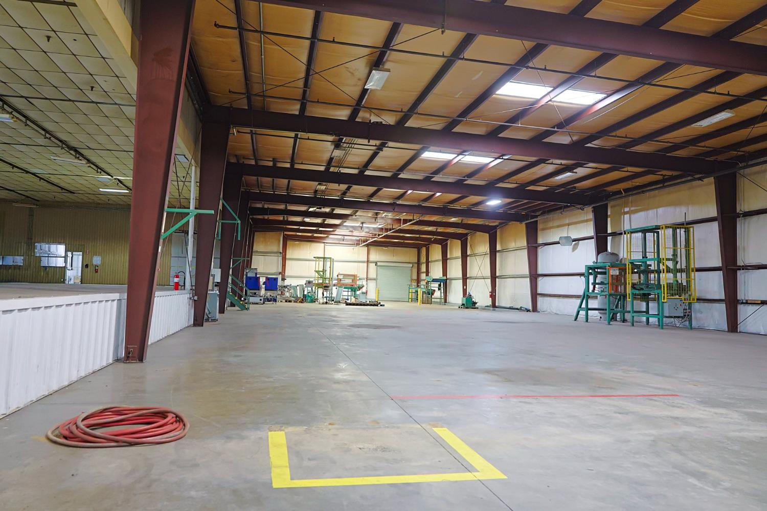 301 N G St, Exeter, CA 93221