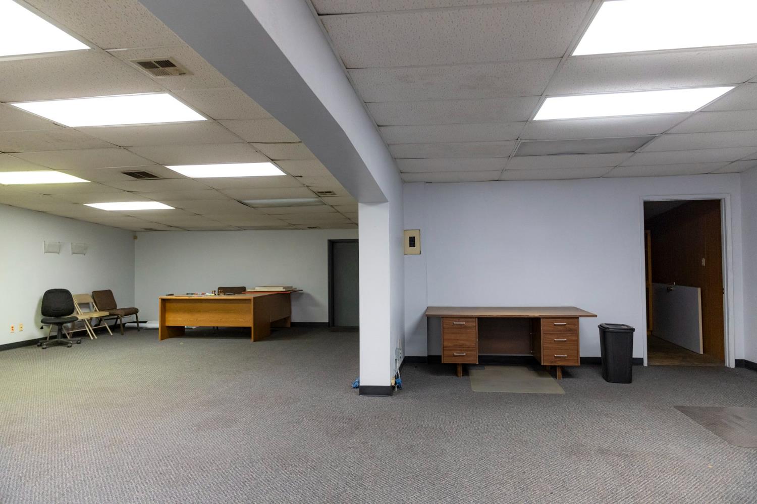 301 N G St, Exeter, CA 93221