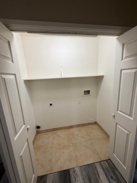 7117 N Antioch Ave, Fresno, CA 93722