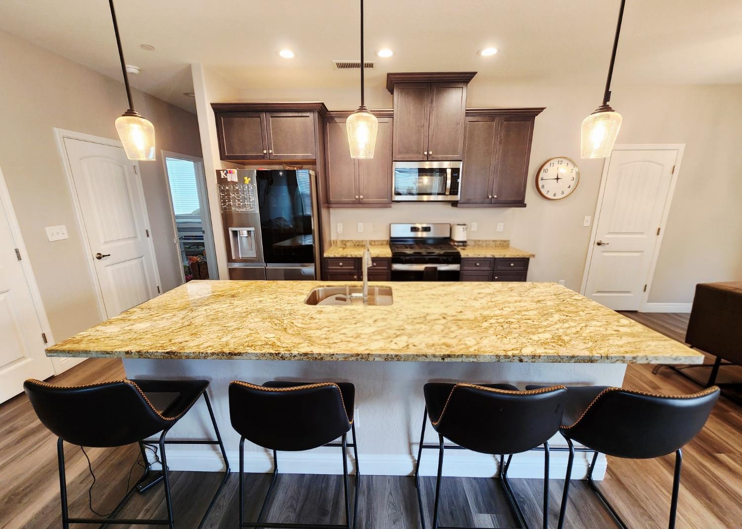 838 Shasta St, Madera, CA 93638