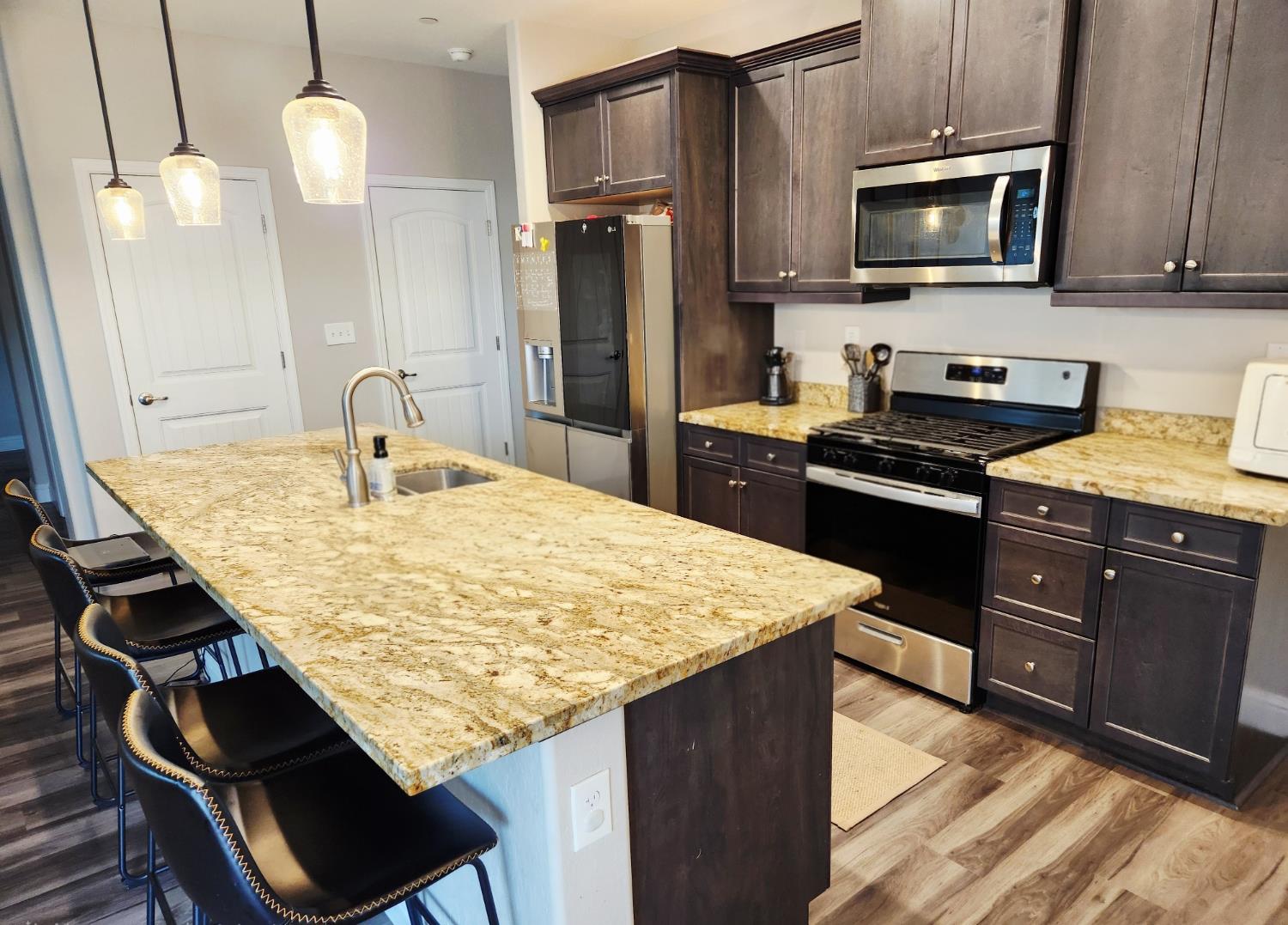 838 Shasta St, Madera, CA 93638