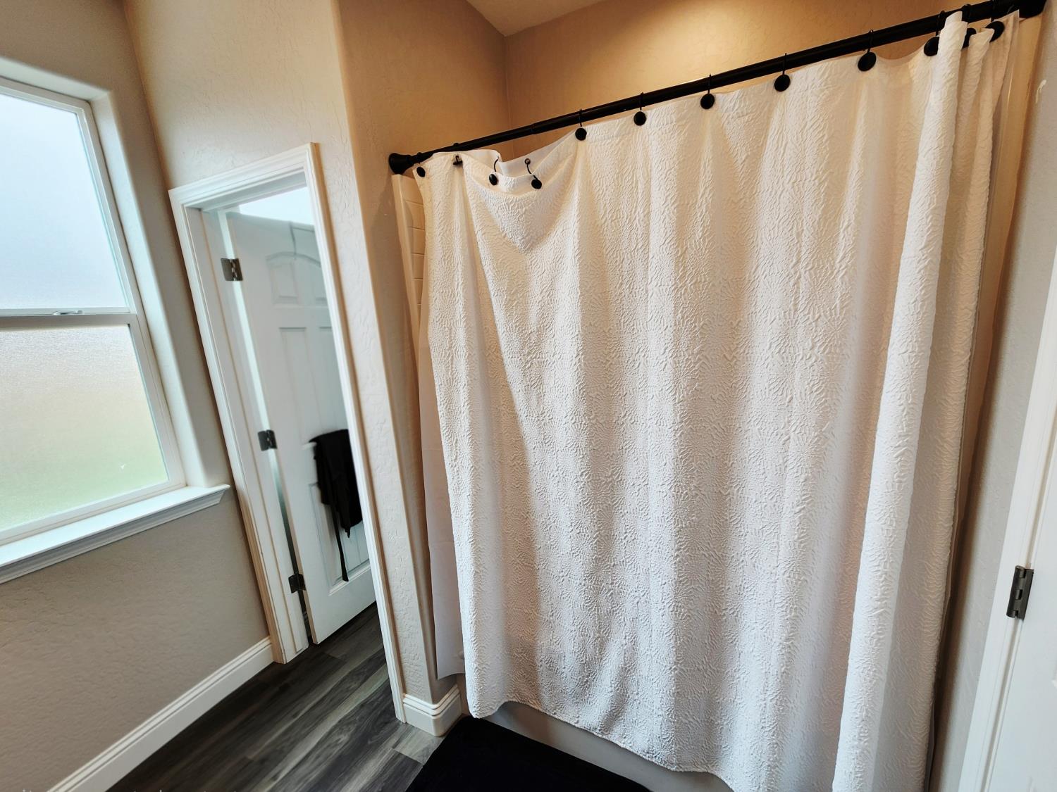 838 Shasta St, Madera, CA 93638