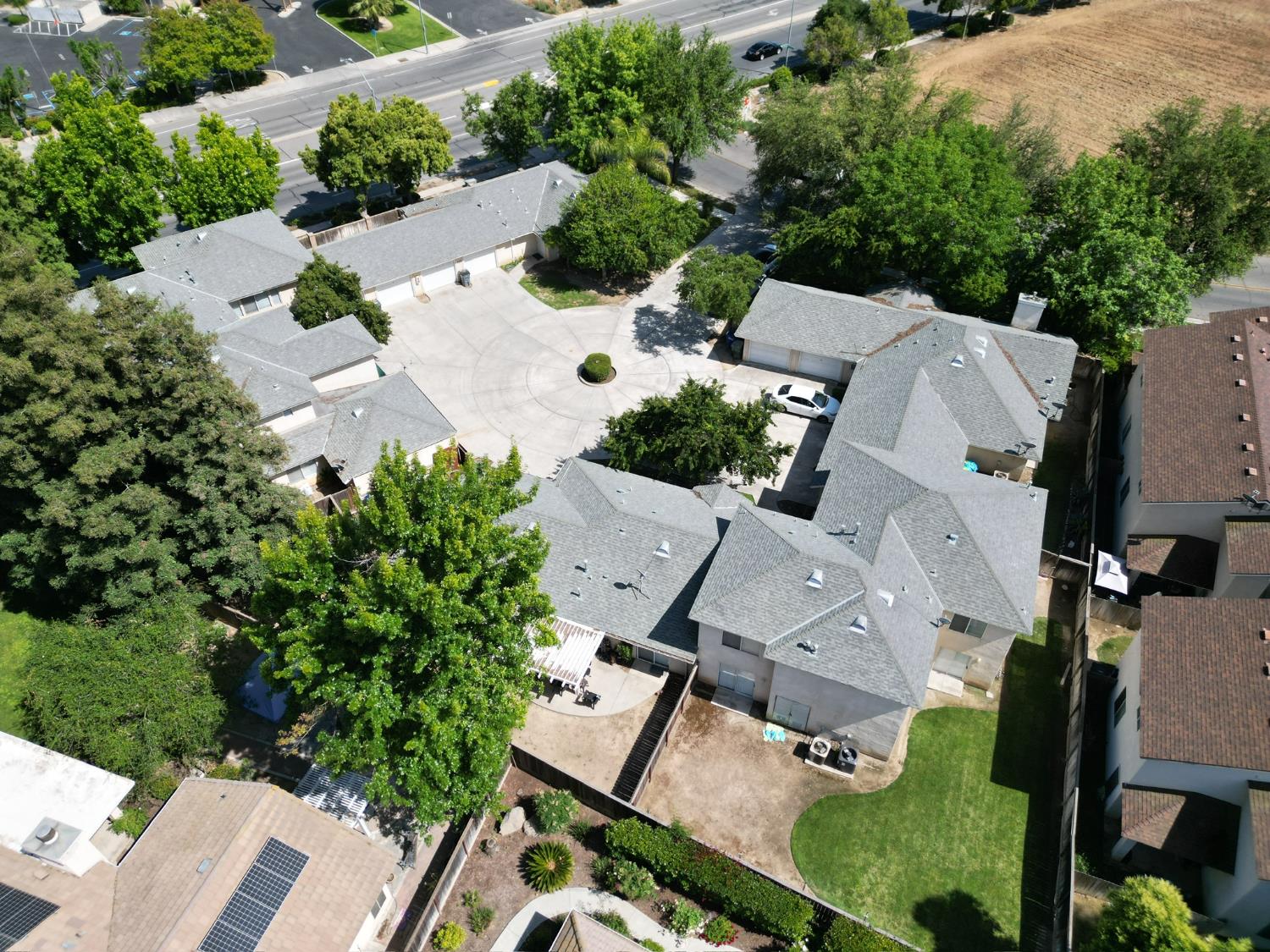 7127 N Antioch Ave, Fresno, CA 93722