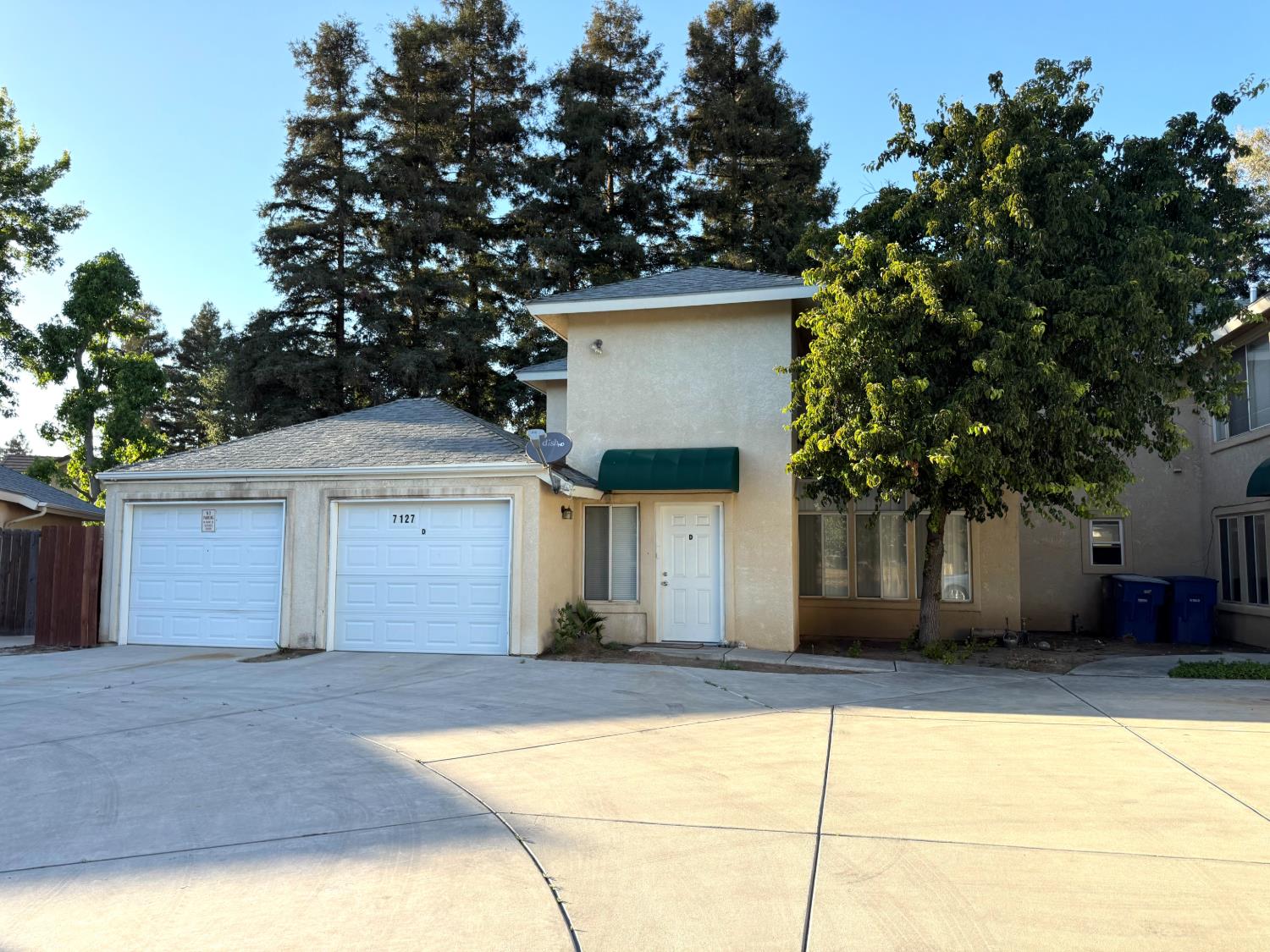 7127 N Antioch Ave, Fresno, CA 93722