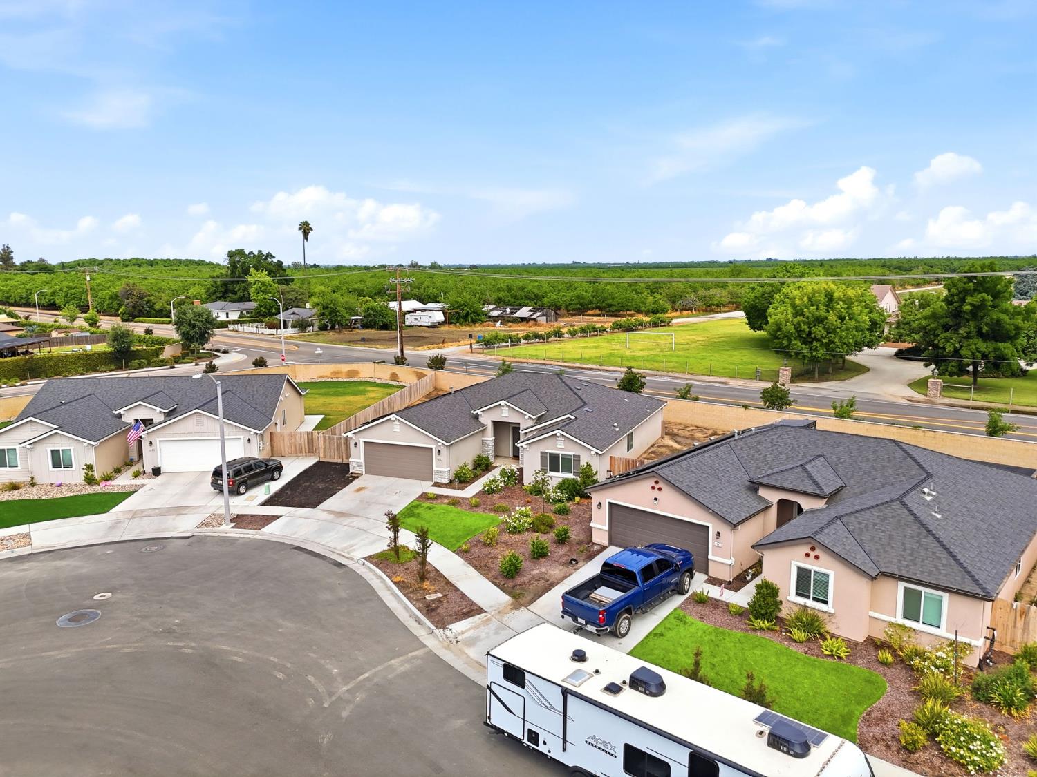 2198 W Ambassador Way, Hanford, CA 93230