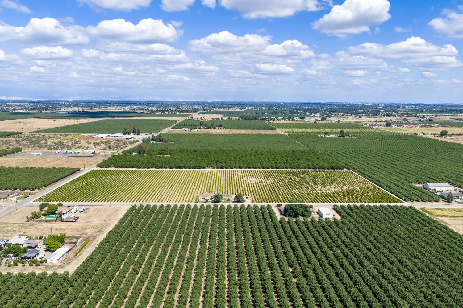 2854 N Monroe Ave, Fresno, CA 93723