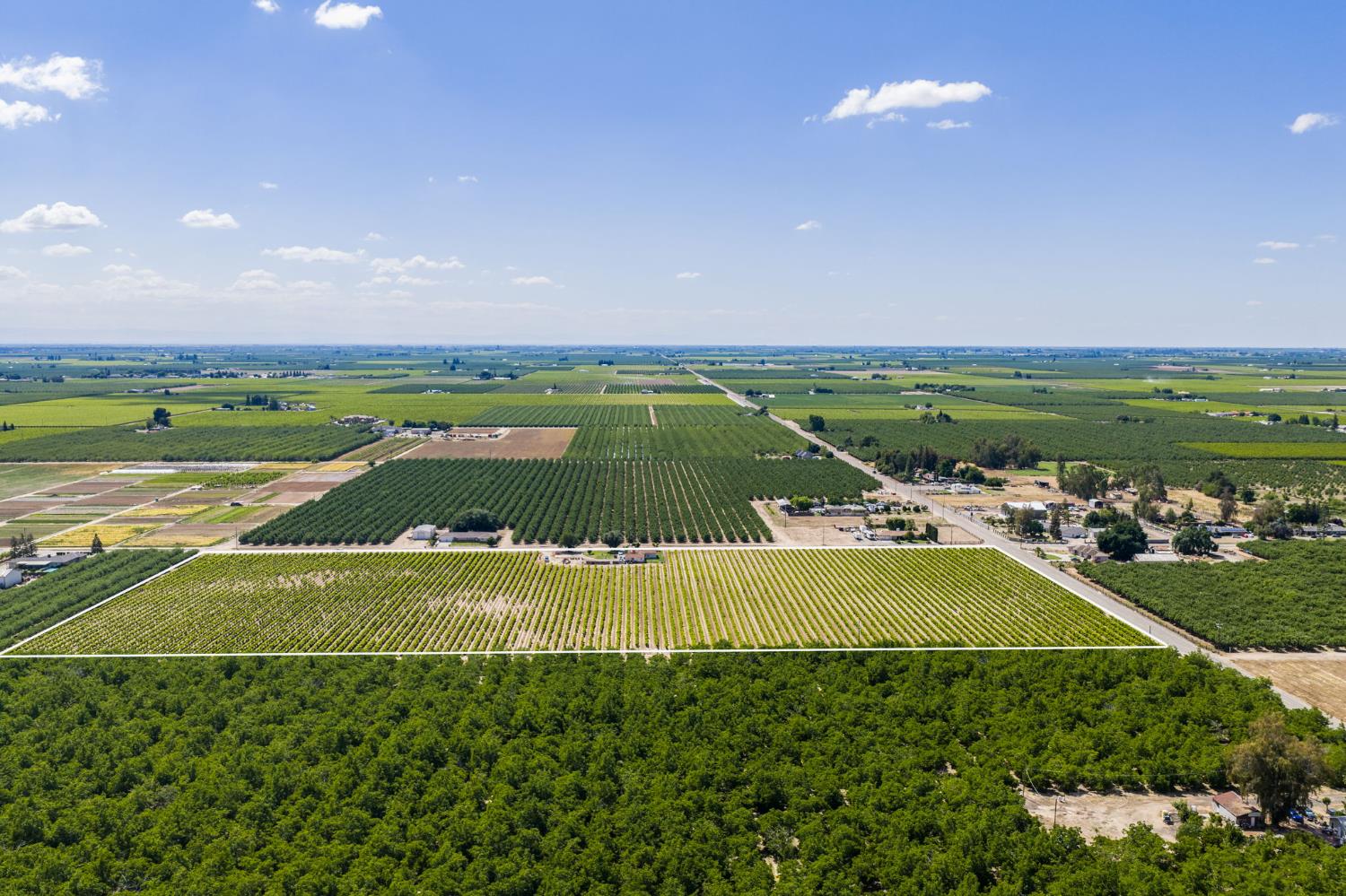 2854 N Monroe Ave, Fresno, CA 93723